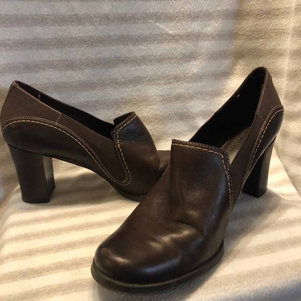 Natualizer shoes